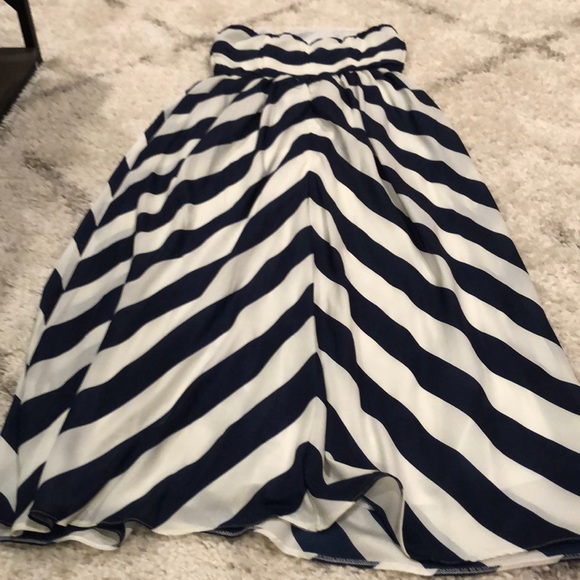 Lulus navy and white striped dress - Picture 5 of 11